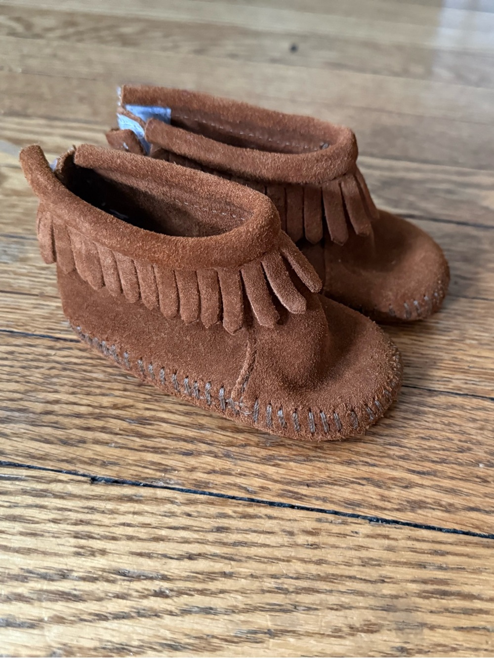 Minnetonka Back Flap Infant Booties - Size 2